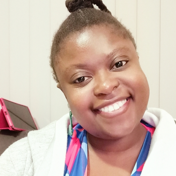 Meet your Posher, Catherine - Picture 1 of 1